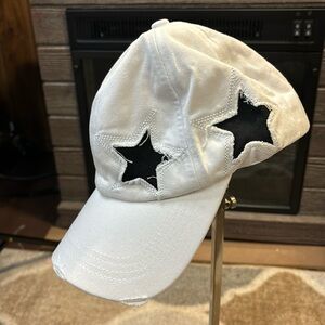 New! Distressed White Hat with Black Stars